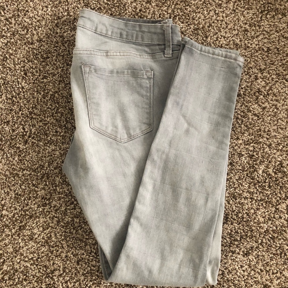 Gray skinny maternity jeans size 6